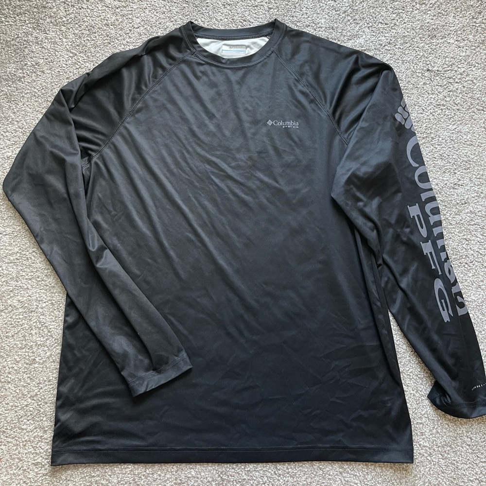 Columbia Black Long Sleeve Performance Tee Men’s L